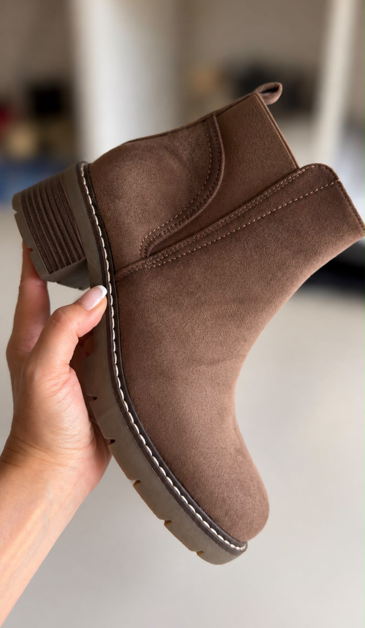 Bota Trina